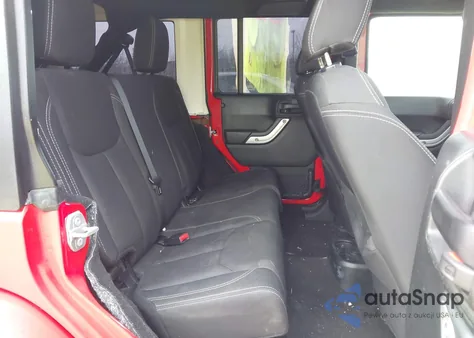 2018 Jeep Wrangler Jk Unlimited Sahara 4X4 z USA, uszkodzony, nr VIN 1C4BJWEG3JL935785